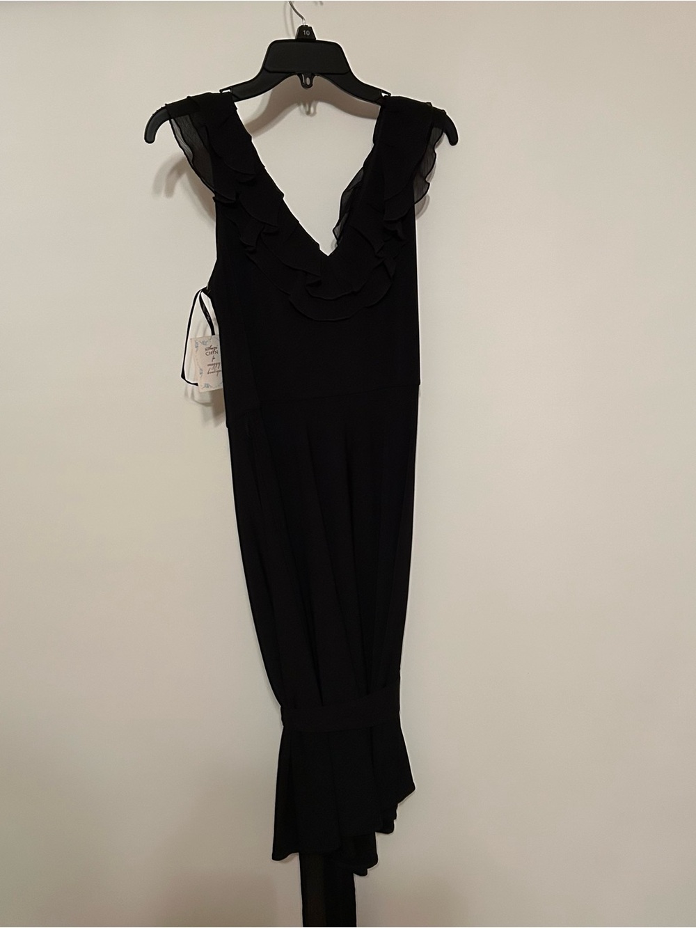 Suzi Chin for Maggy Boutique Black Asymmetrical Ruffle V‑Neck Dress